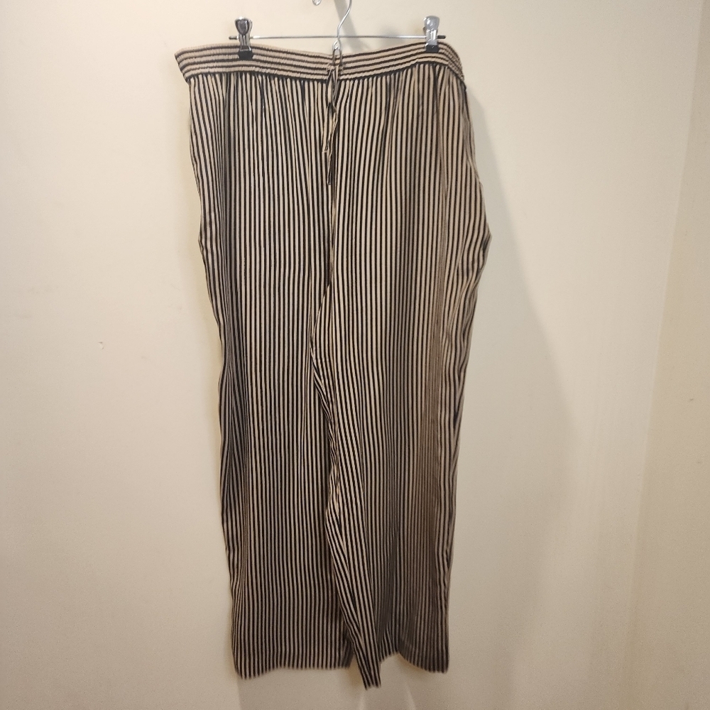 Jennifer Moore Black and Tan Straight Legs Silk Dress Pants Size 14p